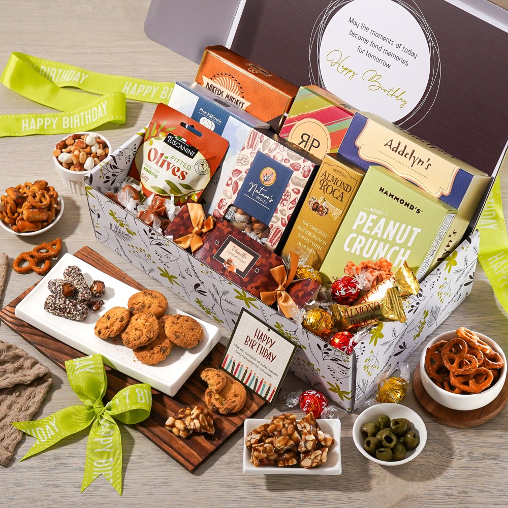 >Deluxe Gourmet Birthday Gift Box