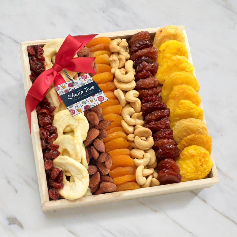 >Dried Fruit & Nuts Sweet Gift Tray