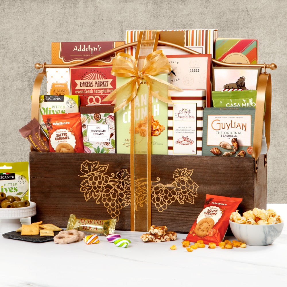 >Grand Assortment Holiday Gift Basket