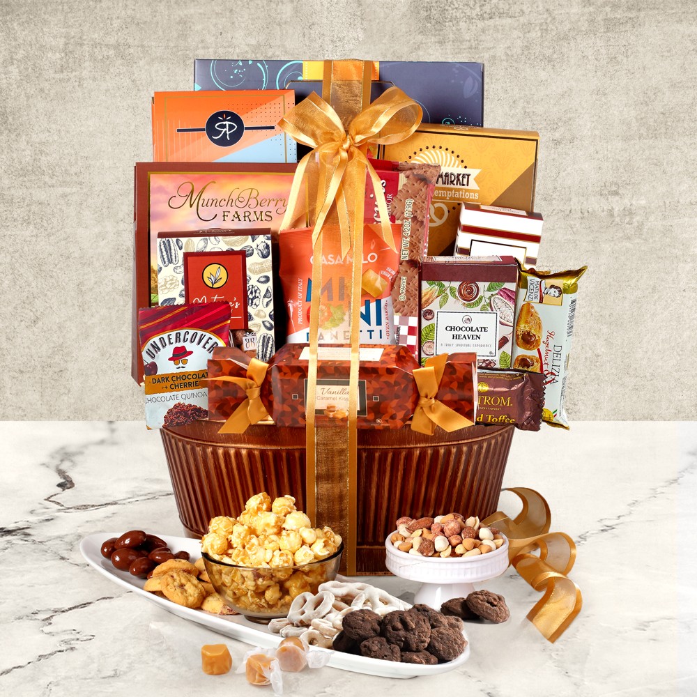 >Grand Gourmet Gift Basket