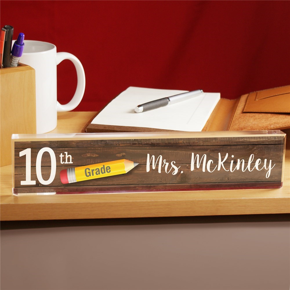 >Personalized Teacher Name Plate