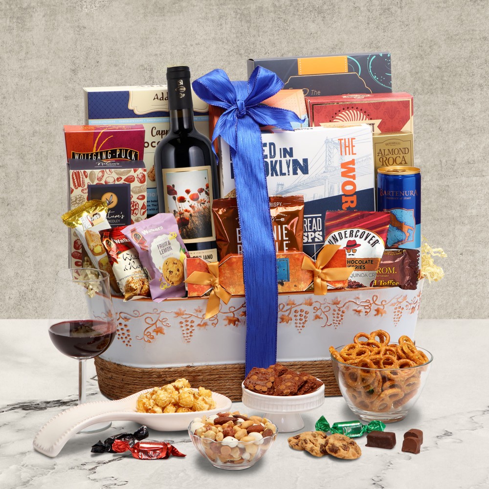 >Royal Wine Gift Basket