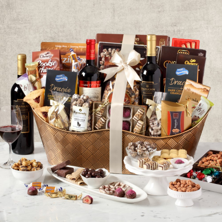 https://www.broadwaybasketeers.com/resources/prod_images/thumb/thumb3_executive-wine-sweets-gift-basket.jpg