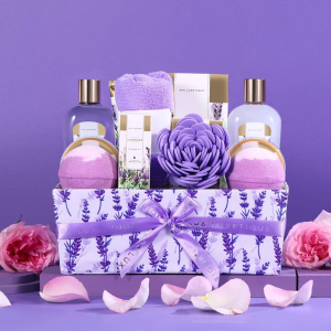 https://www.broadwaybasketeers.com/resources/prod_images/thumb/thumb5_lavender-bath-body-spa-basket-gift-set.jpg